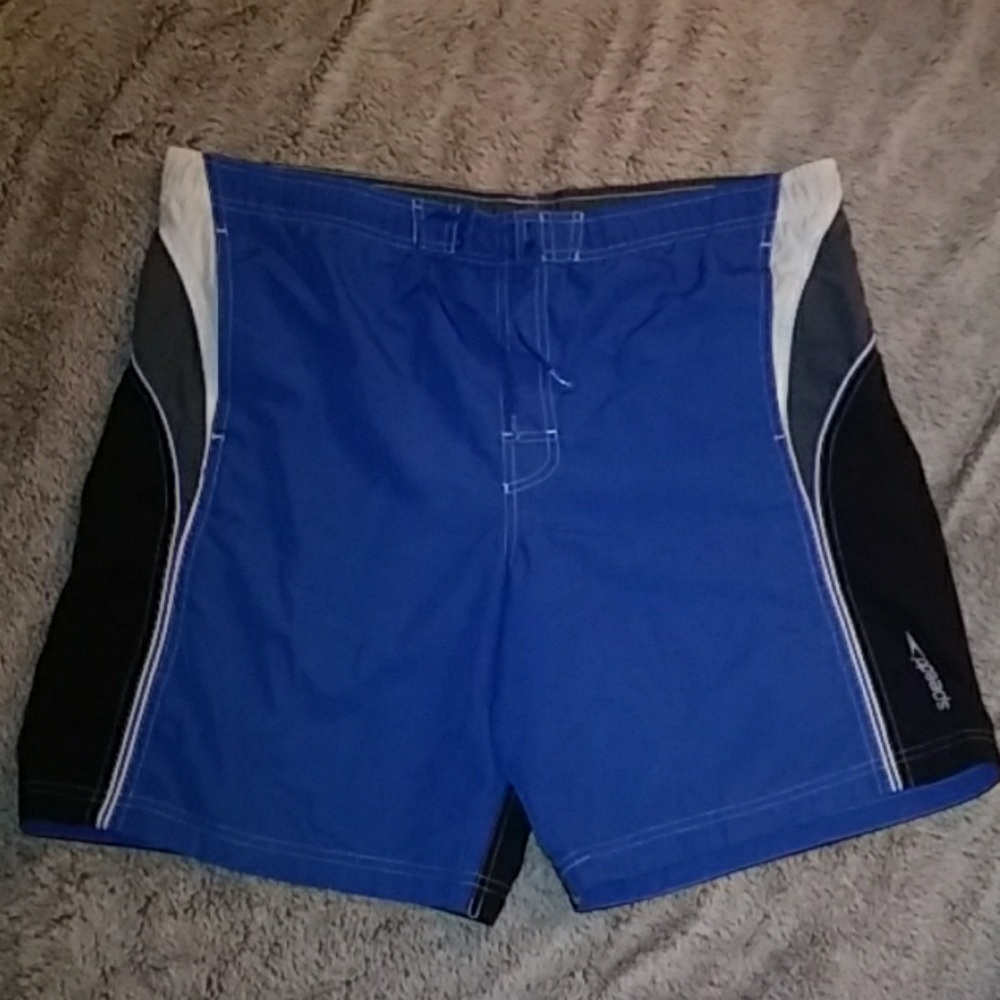 Speedo swimming trunks sz xlarge